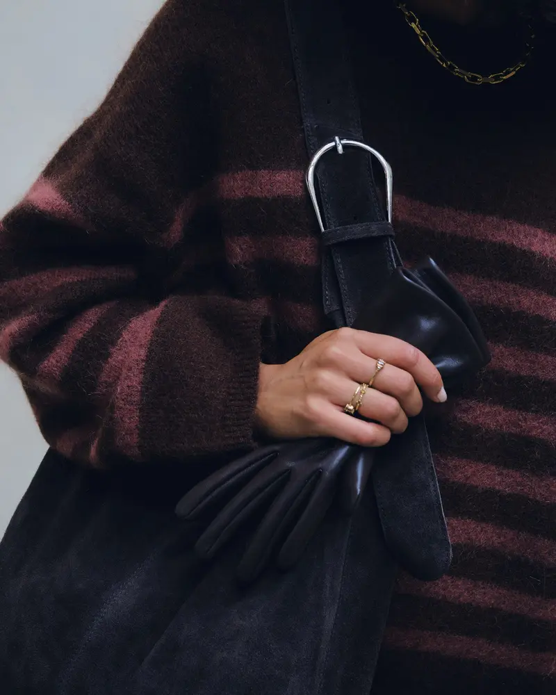 TILTIL Bag Yuki Buckle Suede Black