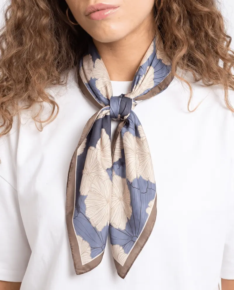 TILTIL Flo Flower Sjaal Satin Blauw