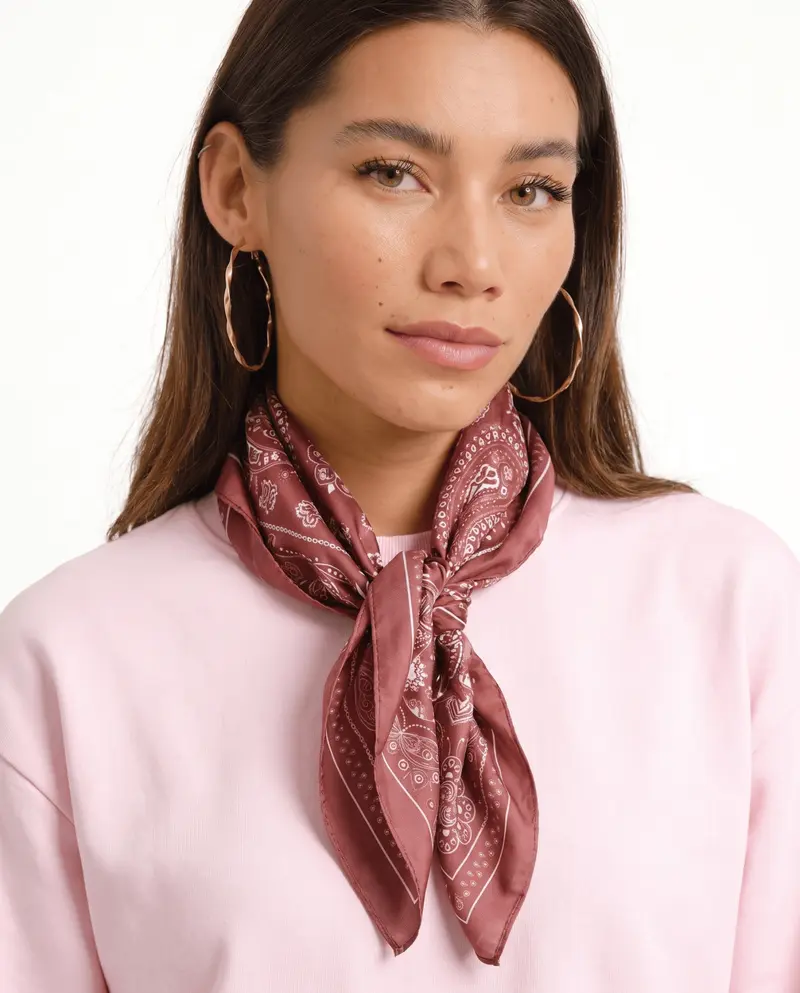 TILTIL Lou Sjaal Satin Bordeaux