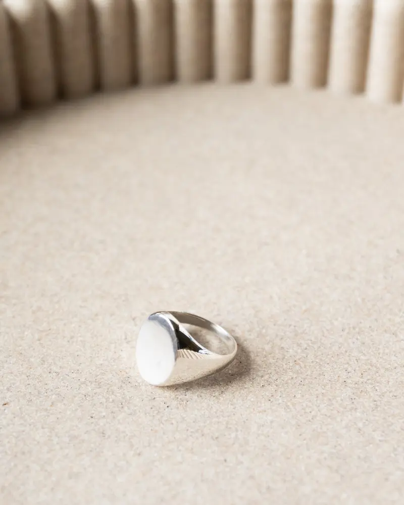 TILTIL Raye Roundy Signet Ring Silver