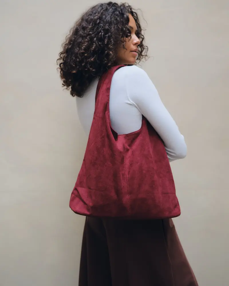 TILTIL Slouchy Faux Suede Bag Bordeaux