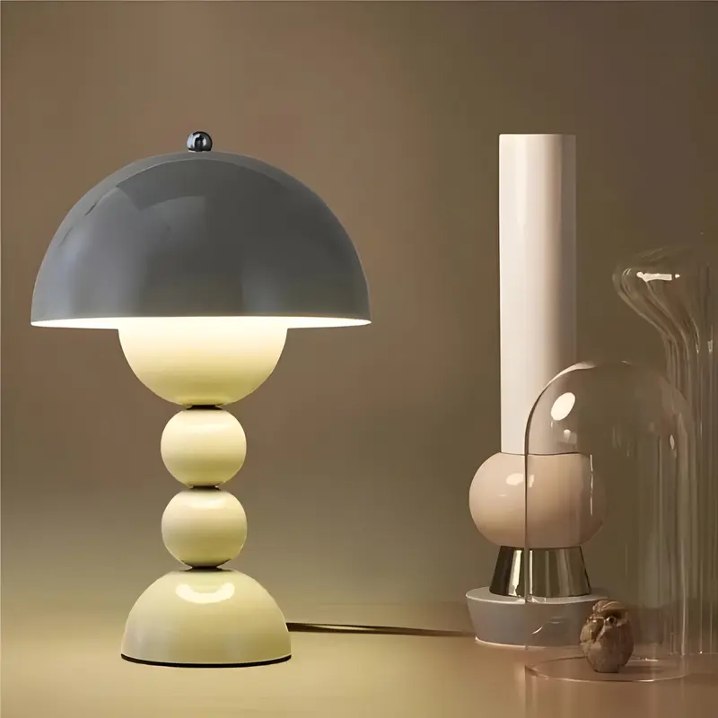 Tischlampe im skandinavischen Design – FloraGlow