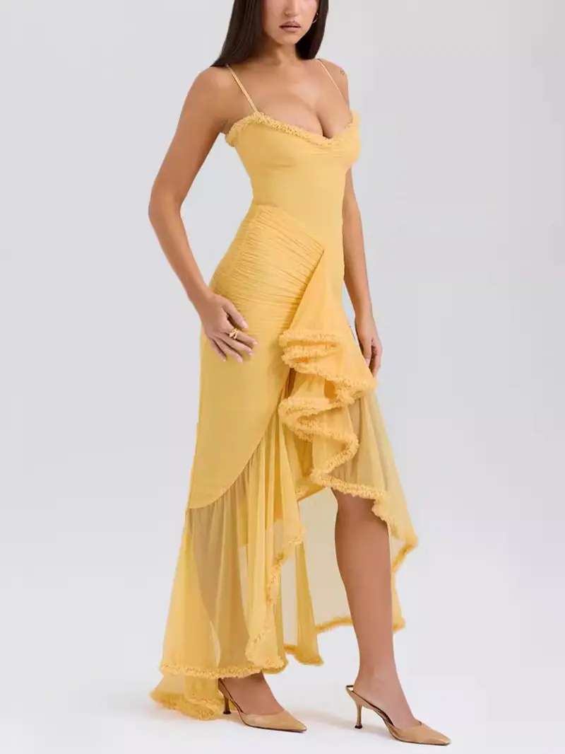 Trendiges Maxikleid mit Rüschen und Spaghettiträgern – Loyza
