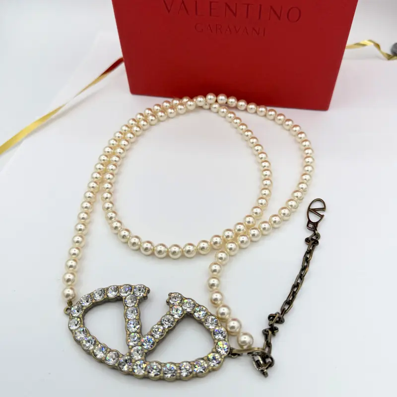 Valentino VC Pearl - Belt Necklace