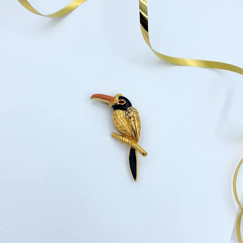 Vintage Carven Toucan Brooch