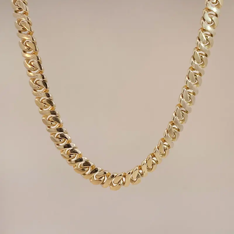 Vintage Figure Eight Chain Necklace