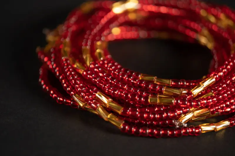 Waist Beads / African Waist Chain - ESE - Red / Gold (elastic)