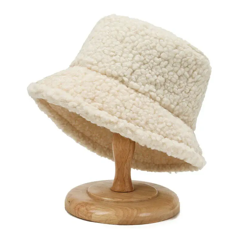 Warmer Winterlicher Teddy-Bucket-Hut - Livia