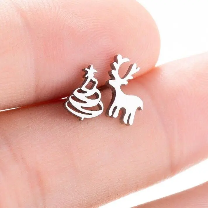 Winterliche Weihnachts-Ohrstecker aus Silber