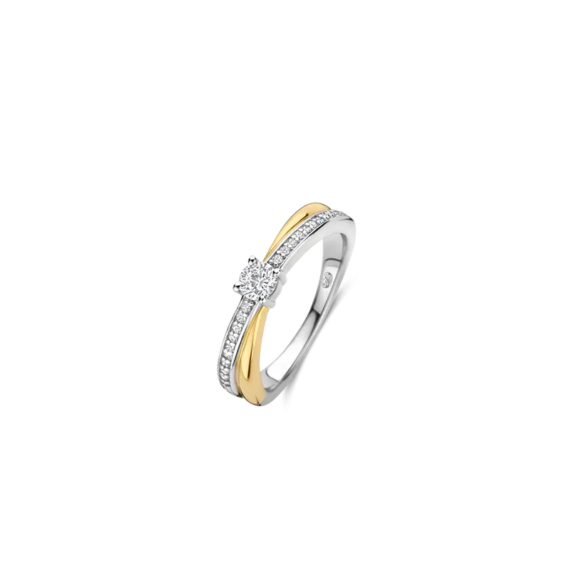 Zirconia Crossover Ring with stone