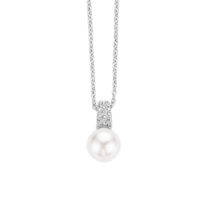 Zirconia Pearl Necklace